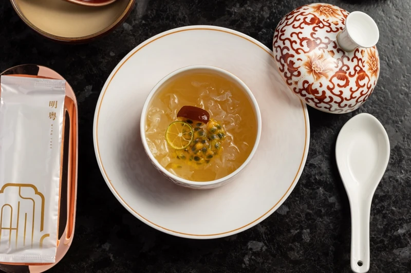 套餐甜點「百香紅棗銀耳露」吃得到用心與美味。 套餐甜點「百香紅棗銀耳露」吃得到用心與美味。