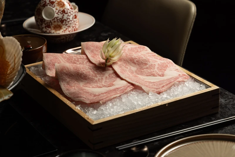 升級餐點日本A5黑毛和牛肋眼。 升級餐點日本A5黑毛和牛肋眼。