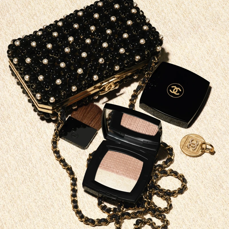 香奈兒亮片刺繡煥采盤,NT2,270 香奈兒亮片刺繡煥采盤,NT2,270