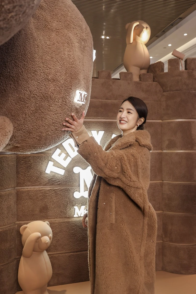 林依晨。 林依晨。