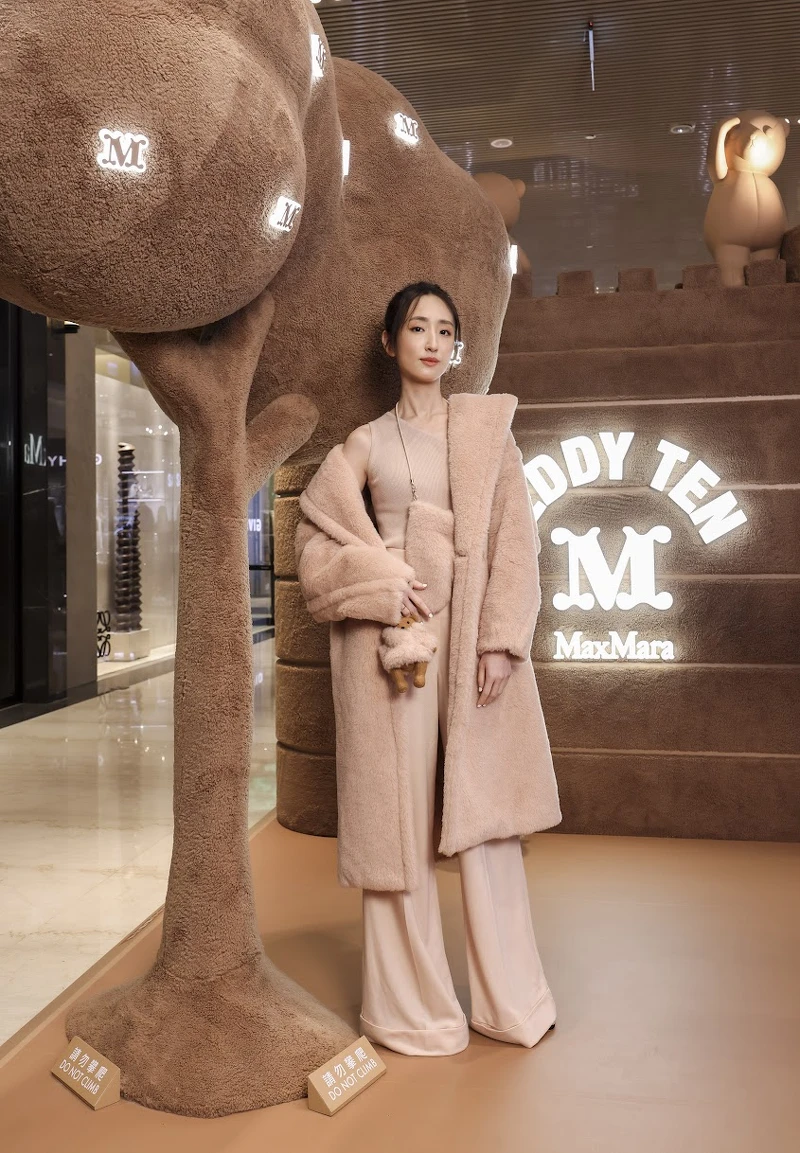 柯佳嬿。 柯佳嬿。