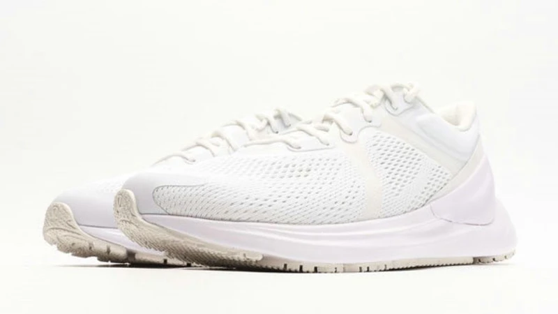 lululemon Blissfeel Run 女款 慢跑鞋,NT.3,250