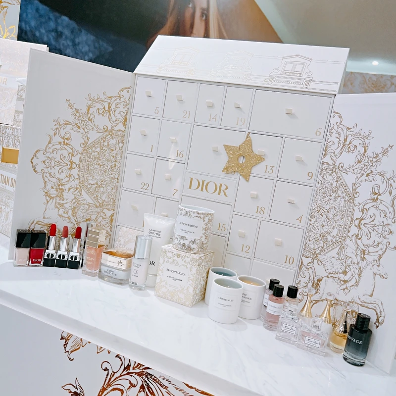 DIOR迪奧2023聖誕倒數日曆實品。