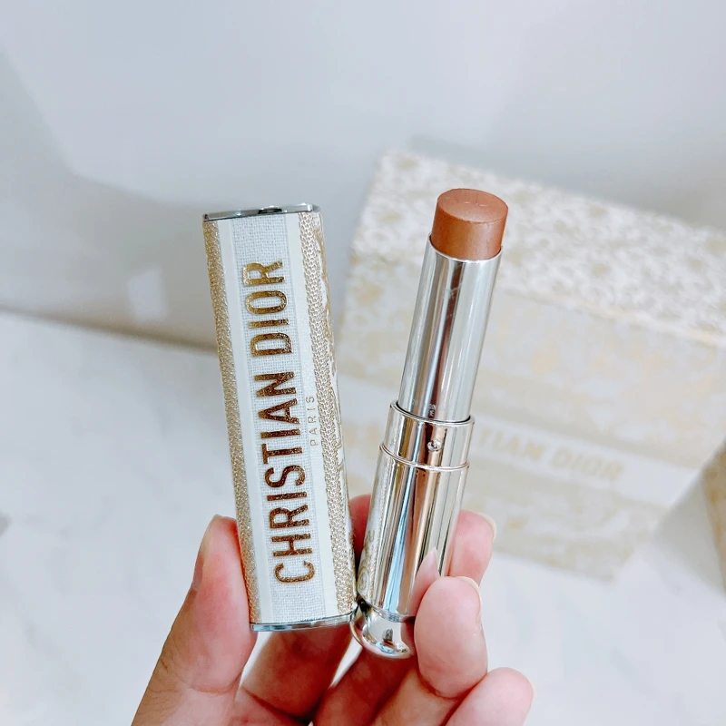 DIOR迪奧癮誘唇膏(#211冰霜毬果)3.2g，NT1,500