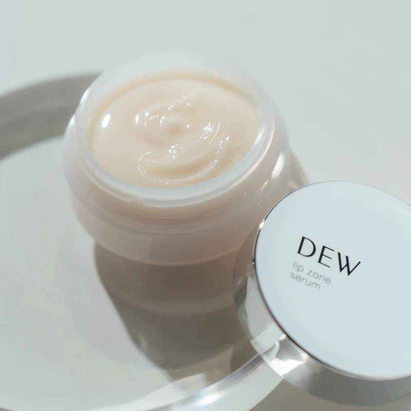 DEW玻尿酸彈潤Q唇霜8g,NT640 DEW玻尿酸彈潤Q唇霜8g,NT640