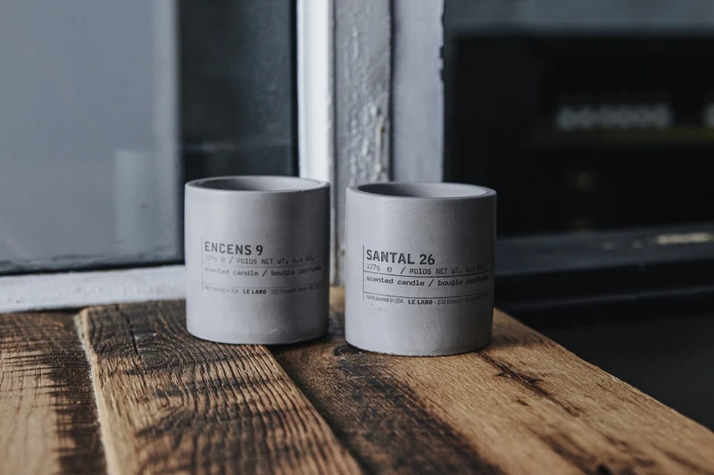 Le Labo中型水泥香氛蠟燭(檀香26、乳香9)127g，NT2,500形象店限定