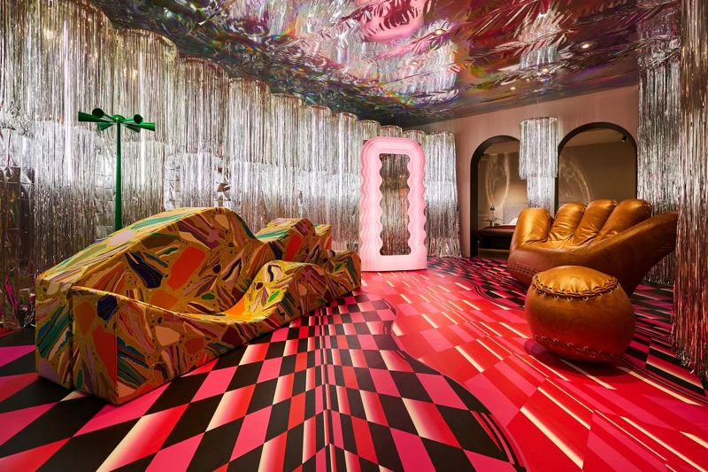 SUPER FURNITURE Poltronova 激進設計傢俱選現場。 SUPER FURNITURE Poltronova 激進設計傢俱選現場。