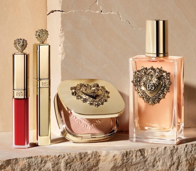 Dolce & Gabbana摯愛全系列形象圖。 Dolce & Gabbana摯愛全系列形象圖。