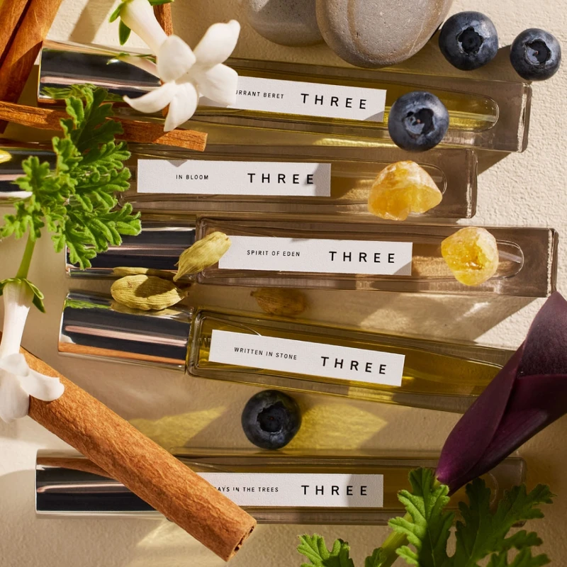 THREE精油淡香水。