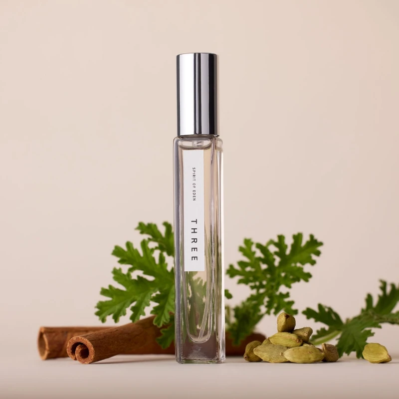 THREE精油淡香水(#04種籽 SPIRIT OF EDEN)9ml，NT1,650