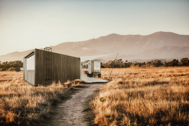 「FUEL」以日本製造、台灣團隊設計的「預鑄式木屋(Prefab Cabin)」。 「FUEL」以日本製造、台灣團隊設計的「預鑄式木屋(Prefab Cabin)」。