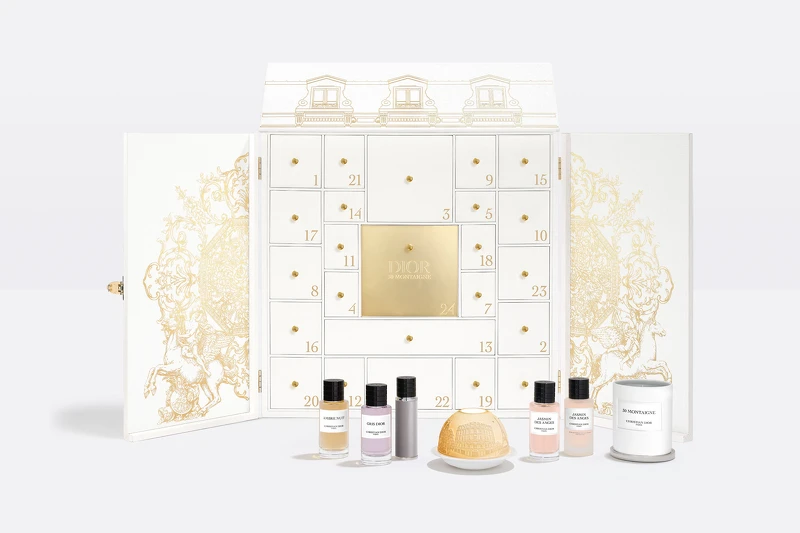 迪奧香氛世家系列-典藏聖誕倒數月曆,NT$120,000。 迪奧香氛世家系列-典藏聖誕倒數月曆,NT$120,000。