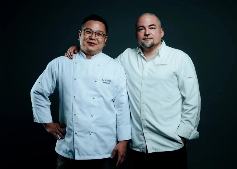 「法朋烘焙甜點坊」攜手合作，由「法朋」李依錫主廚設計甜點。