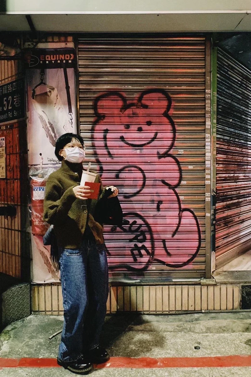 EP3林柏宏、Lulu黃路梓茵主演「你的顏色」片尾曲由陳嫺靜演唱〈Bowling〉 EP3林柏宏、Lulu黃路梓茵主演「你的顏色」片尾曲由陳嫺靜演唱〈Bowling〉