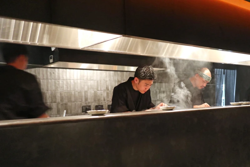 笠春介(Ryu Shunsuke)為「fumée」主廚。 笠春介(Ryu Shunsuke)為「fumée」主廚。