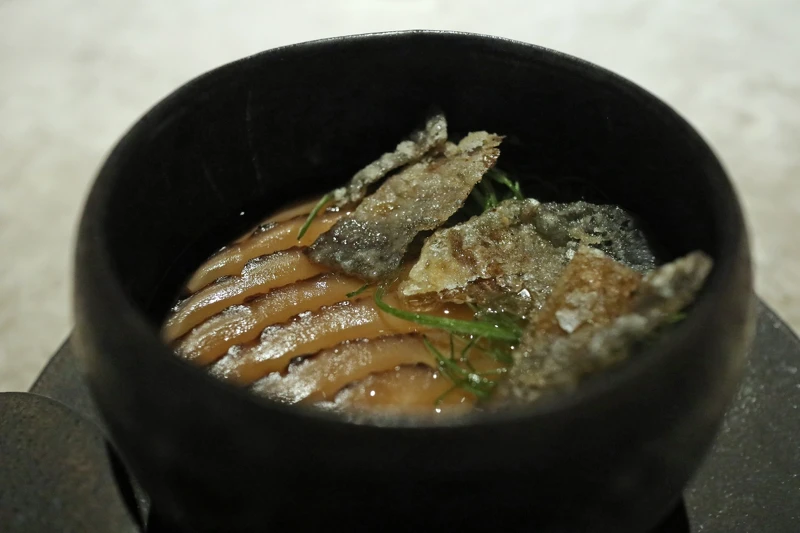 代表「Umami 鮮味」的料理。 代表「Umami 鮮味」的料理。