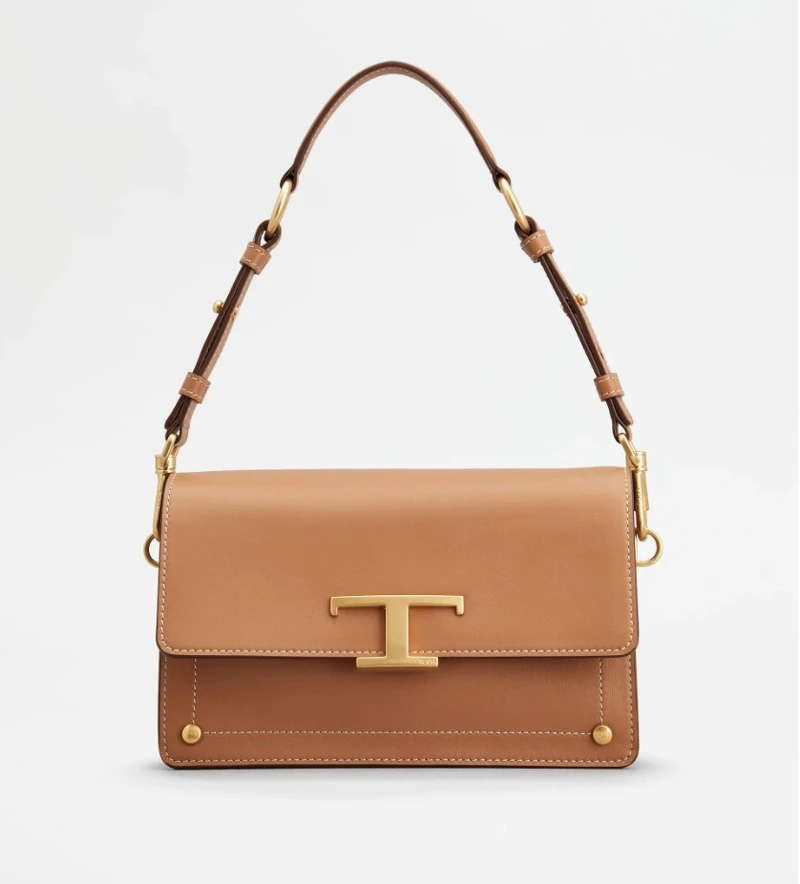 TOD'S T TIMELESS駝色風琴包，NT$77,900。