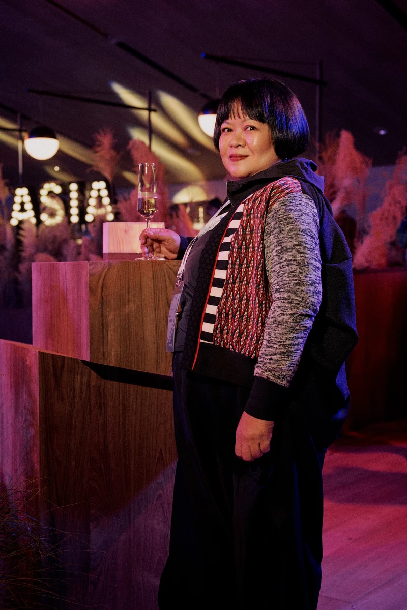 行為藝術家麥拉蒂.蘇若道默(Melati Suryodarmo)