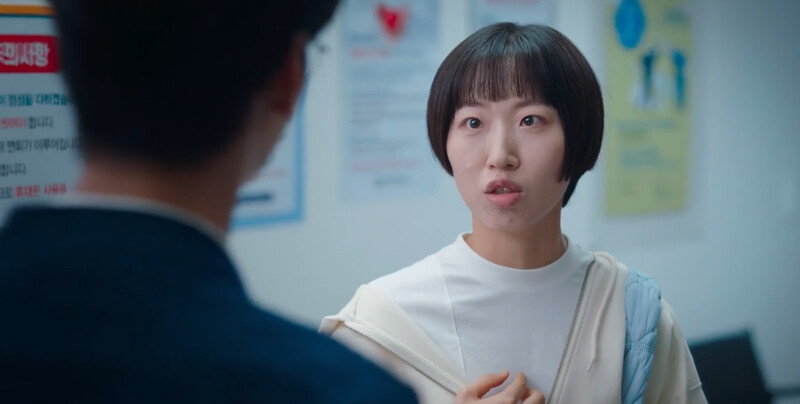 遇學想探探國中同學瀛舟身分，無意發現瀛舟的先生大雄車禍前才去過鄭奉完工作的地點