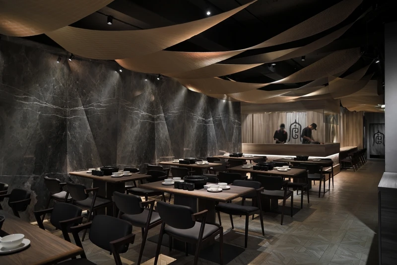 「宣牛溫體牛肉火鍋」總店於2021年復興北路創立。 「宣牛溫體牛肉火鍋」總店於2021年復興北路創立。