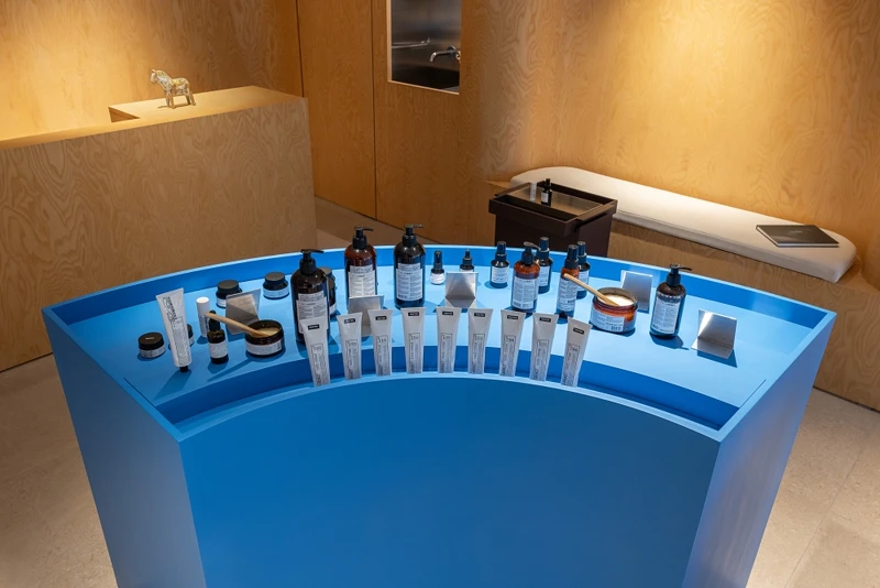 LA BRUKET台北旗艦店門市空間。