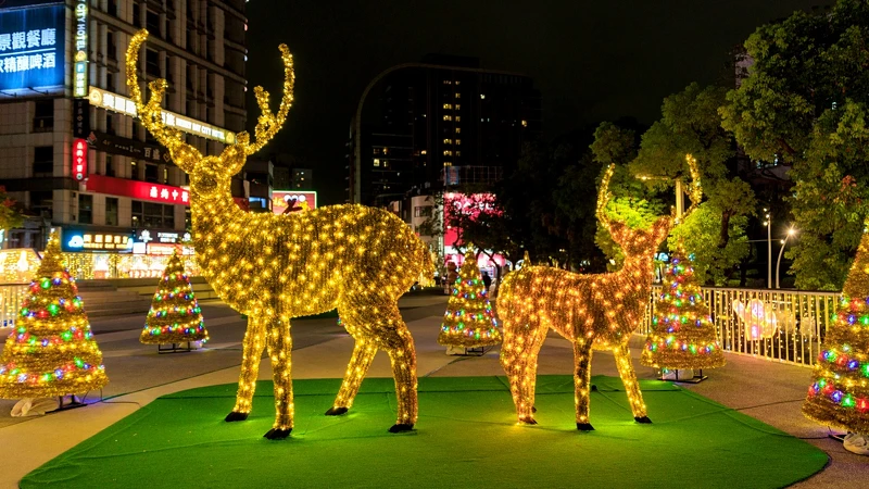 府中廣場燈區-薑餅樂園：金色魔法森林