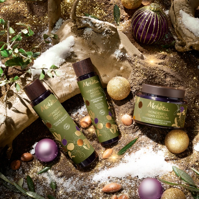 Melvita蜜葳特摩洛哥黃金堅果修護身體系列包含黃金堅果油沐浴膠、黃金堅果油潤澤去角質霜、摩洛哥堅果油100ml。