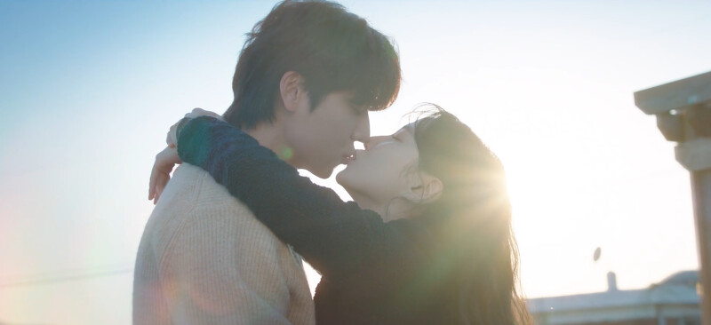 木河開心保傑免去官司與牢獄之災，抱緊保傑頻頻親吻