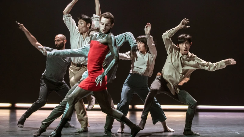 《一個說謊,一個說愛》 《一個說謊,一個說愛》