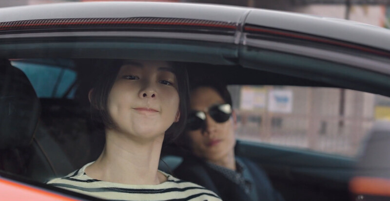 第一次搭跑車,瑞賢(前)不想認輸死都要自己開門 第一次搭跑車,瑞賢(前)不想認輸死都要自己開門