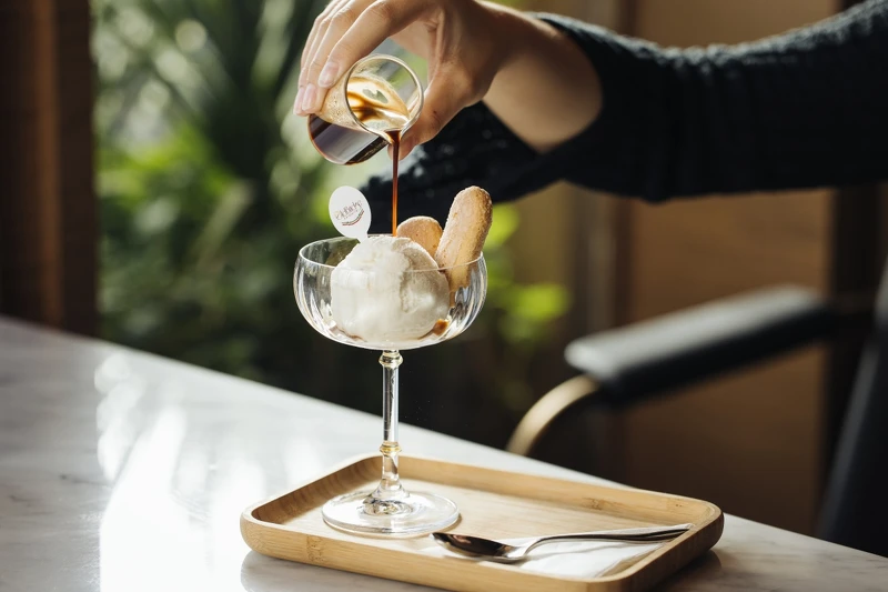 「 The Best Gelato in Roma 」的 Old Bridge 義式冰淇淋。 「 The Best Gelato in Roma 」的 Old Bridge 義式冰淇淋。