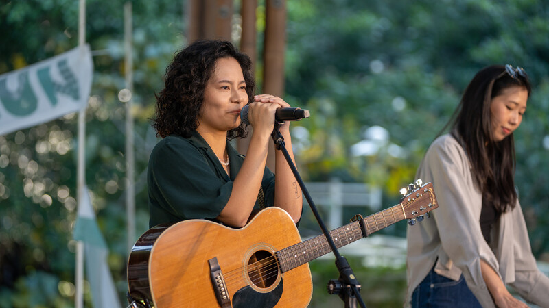 演唱嘉賓凹與山 演唱嘉賓凹與山