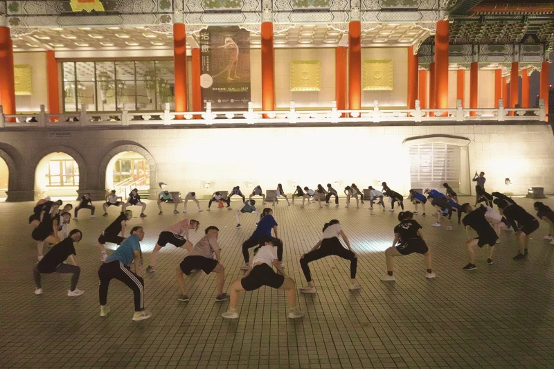 50位樂迷一起參加黃玠練跑活動