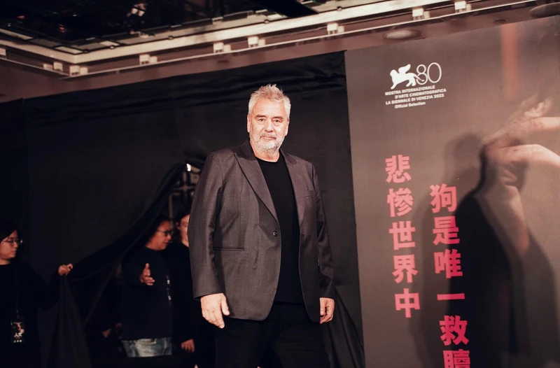 電影《人犬》導演盧貝松 電影《人犬》導演盧貝松