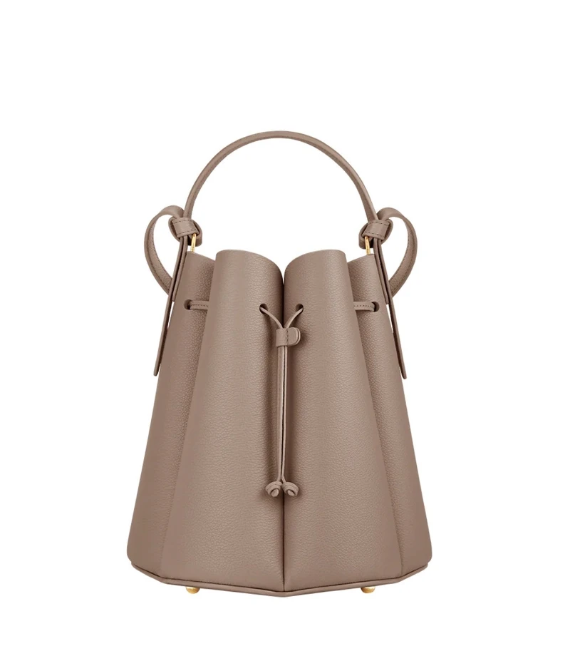 Polène Numéro Huit，約 NT 11,200。