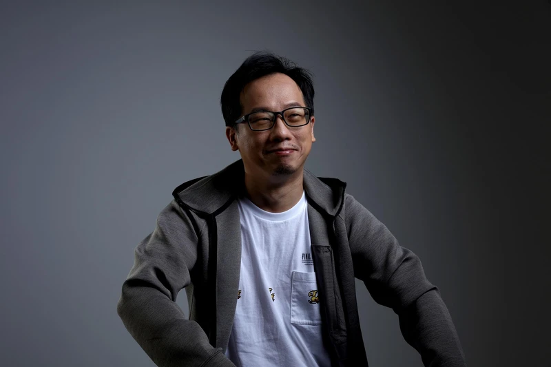 《夜婆》專輯由本屆金曲獎得主柯智豪譜曲填詞製作 《夜婆》專輯由本屆金曲獎得主柯智豪譜曲填詞製作