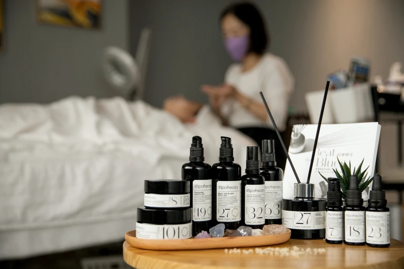 盎然Revive SPA英草社光燦。塑顏課程。 盎然Revive SPA英草社光燦。塑顏課程。