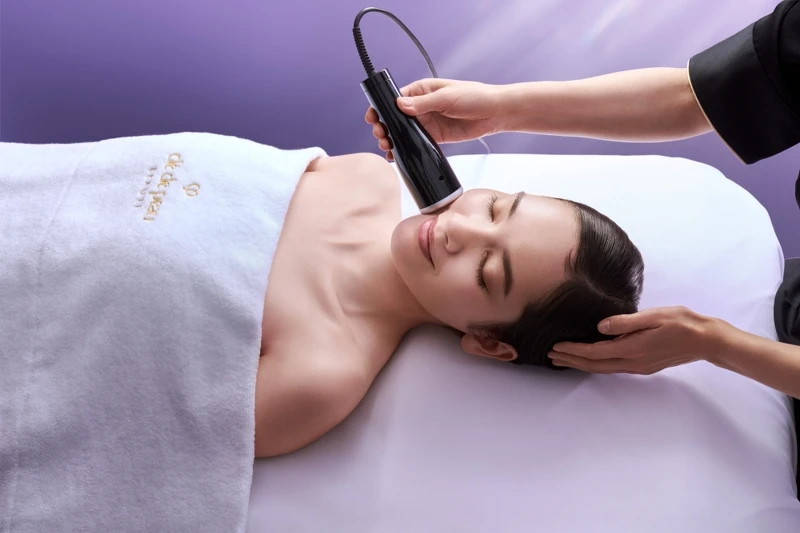 肌膚之鑰創生.極致系列護膚示意圖。 肌膚之鑰創生.極致系列護膚示意圖。