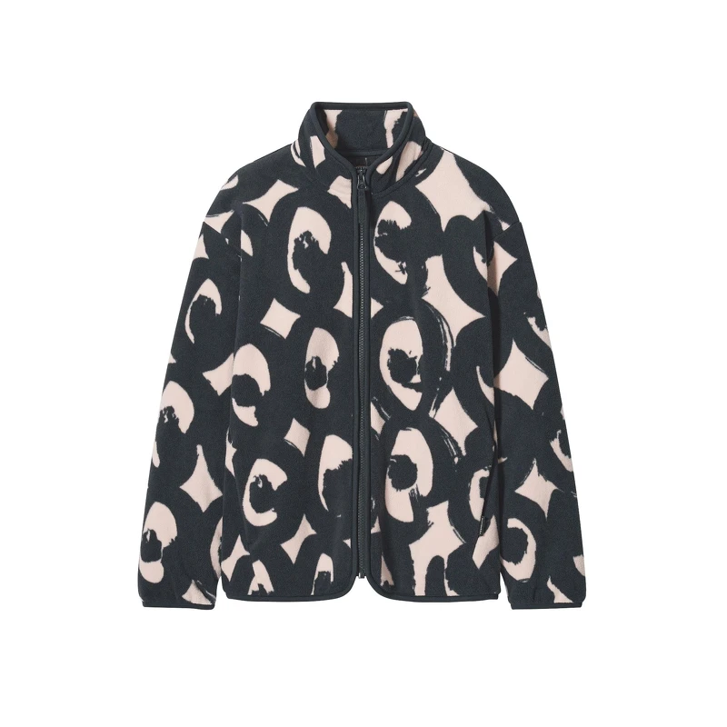 Marimekko刷毛外套 NT$790。