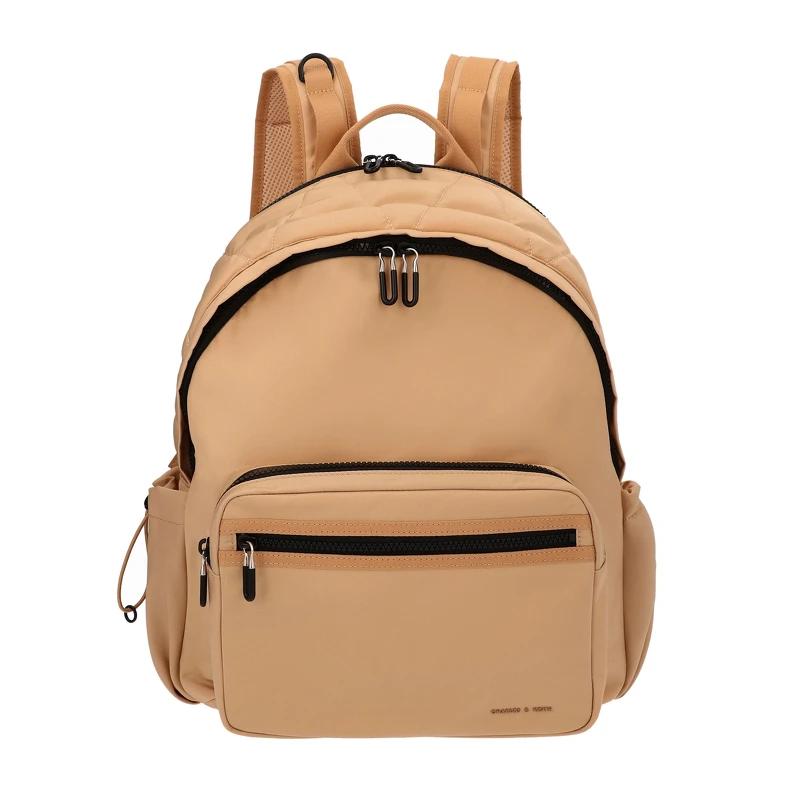 CHARLES & KEITH Soleil 尼龍後背包,NT3,490。 CHARLES & KEITH Soleil 尼龍後背包,NT3,490。