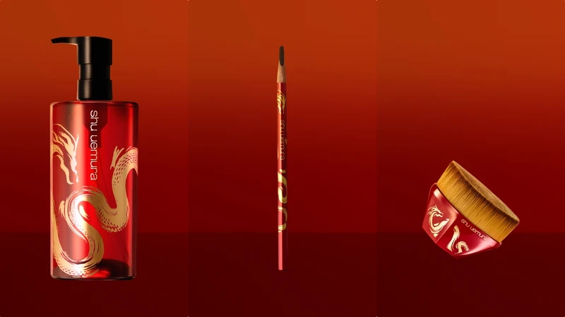 shu uemura植村秀山茶花精萃奢養潔顏油450ml，NT3,900。武士刀眉筆(#灰棕)，NT950、55零刷痕粉底刷，NT1,900