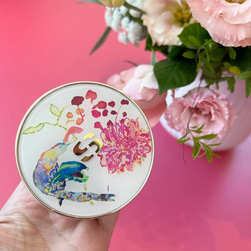 Sisley絕色牡丹系列璀璨鑽白氣墊精華(#00C粉膚羽白、#00W暖膚珠貝、#0C粉膚香草)15g，NT3,900