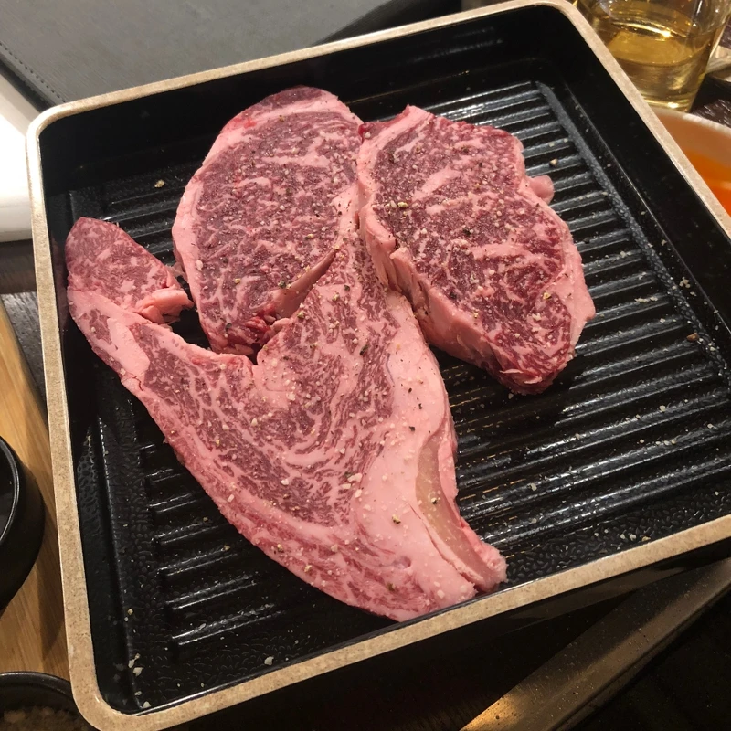 Photo by Julia。 Photo by Julia。