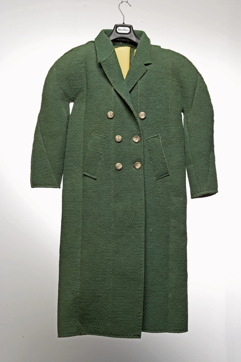 THAIS CABALLERO, Salvaunas. 1997。