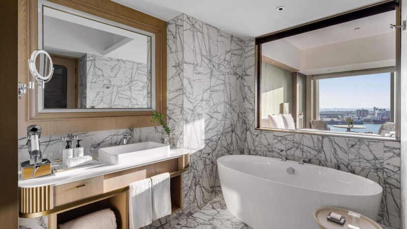 高雄洲際酒店豪華經典房。