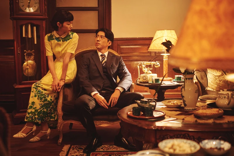 《商魂》服裝、場景、美術華麗精緻帶觀眾回到50年代 《商魂》服裝、場景、美術華麗精緻帶觀眾回到50年代