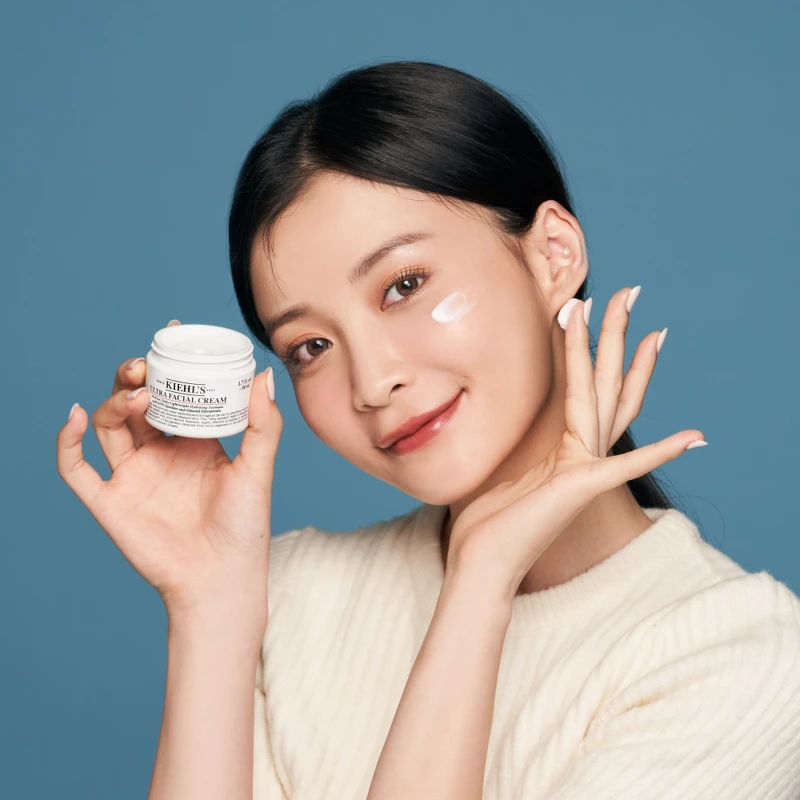 Kiehl’s契爾氏冰河醣蛋白保濕霜50ml，NT1,600。150ml補充包NT2,800