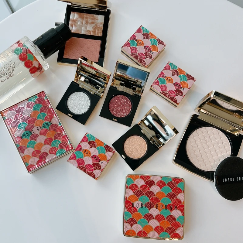Bobbi Brown新年限定幸運光采系列產品實拍。