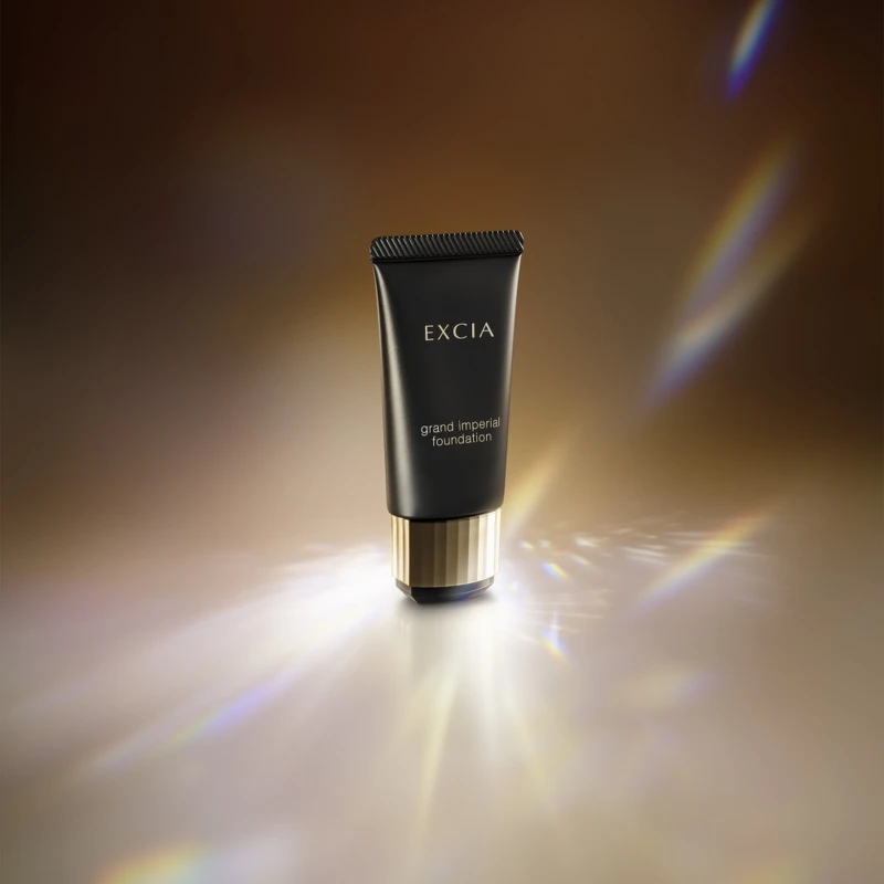 ALBION妃思雅高奢精華粉底SPF25/PA+++形象圖。