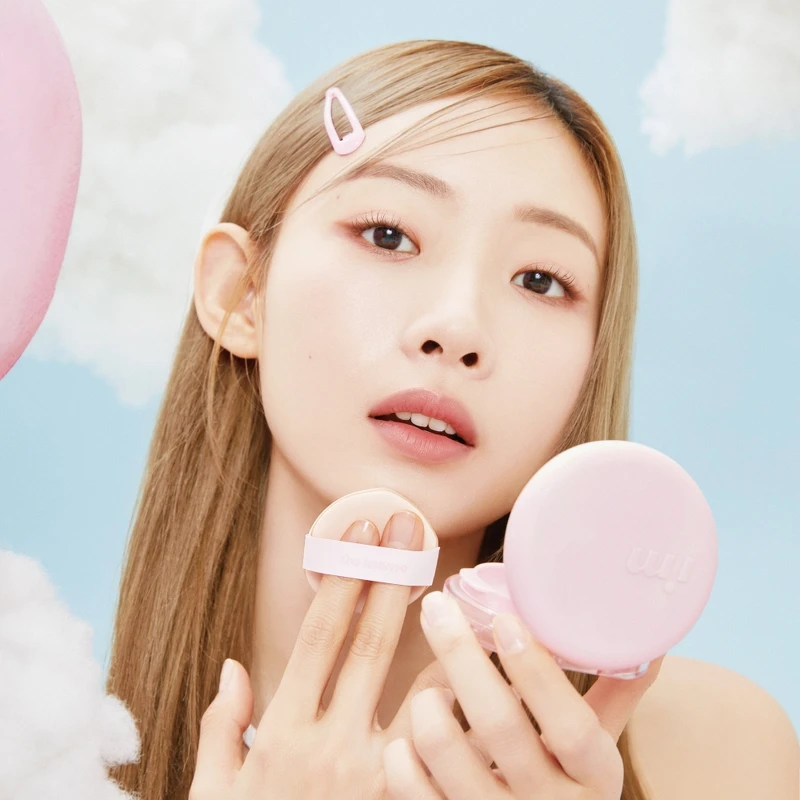 I’M MEME我愛神力氣墊粉餅(奶霧)SPF50+/PA+++主視覺。